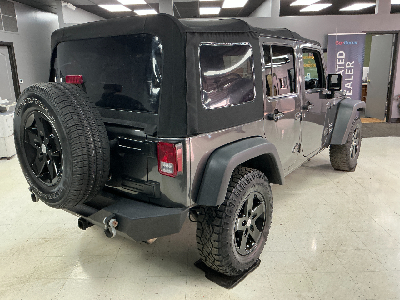 Jeep Wrangler Unlimited Sport 4x4 2017