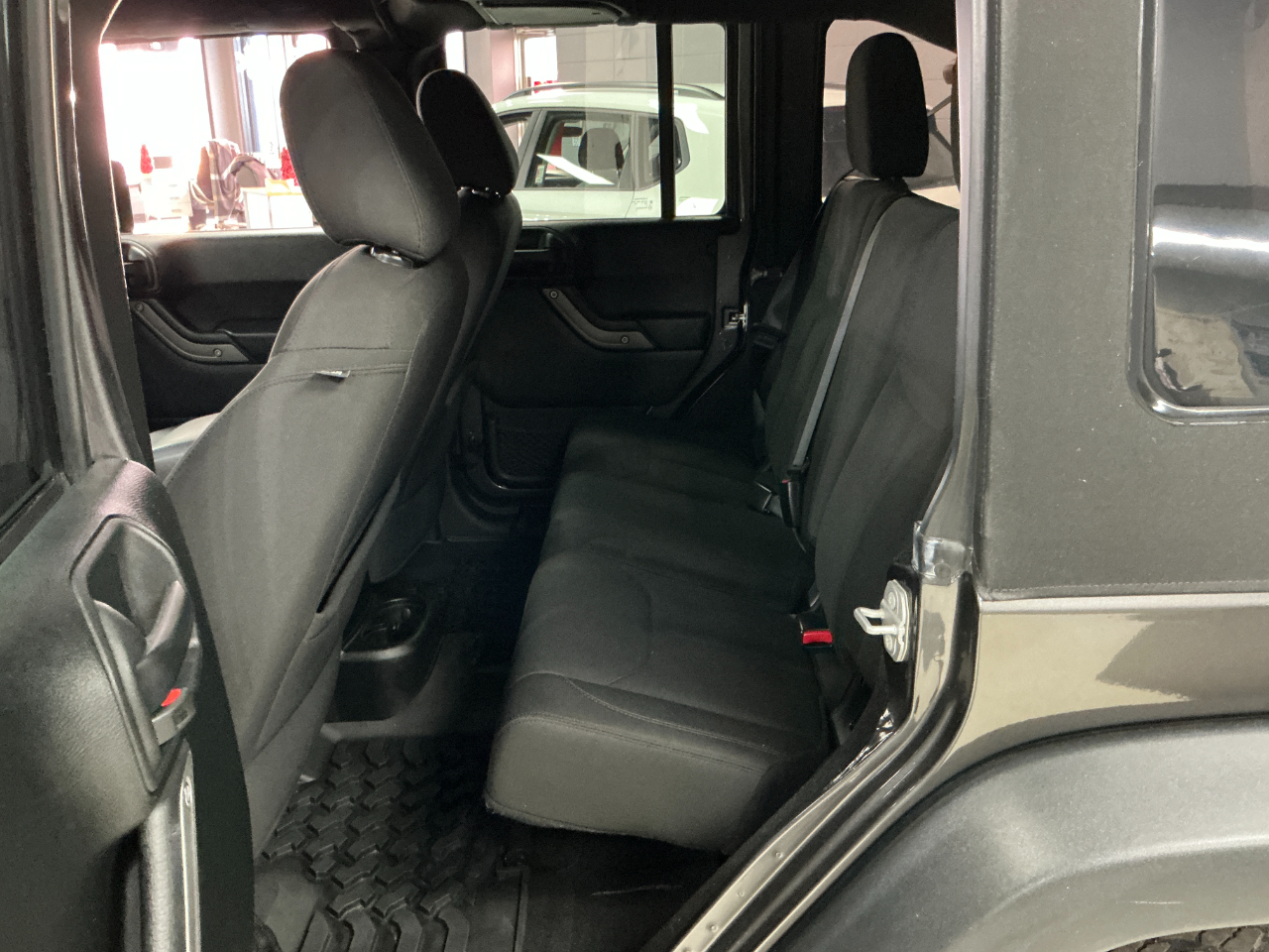 Jeep Wrangler Unlimited Sport 4x4 2017