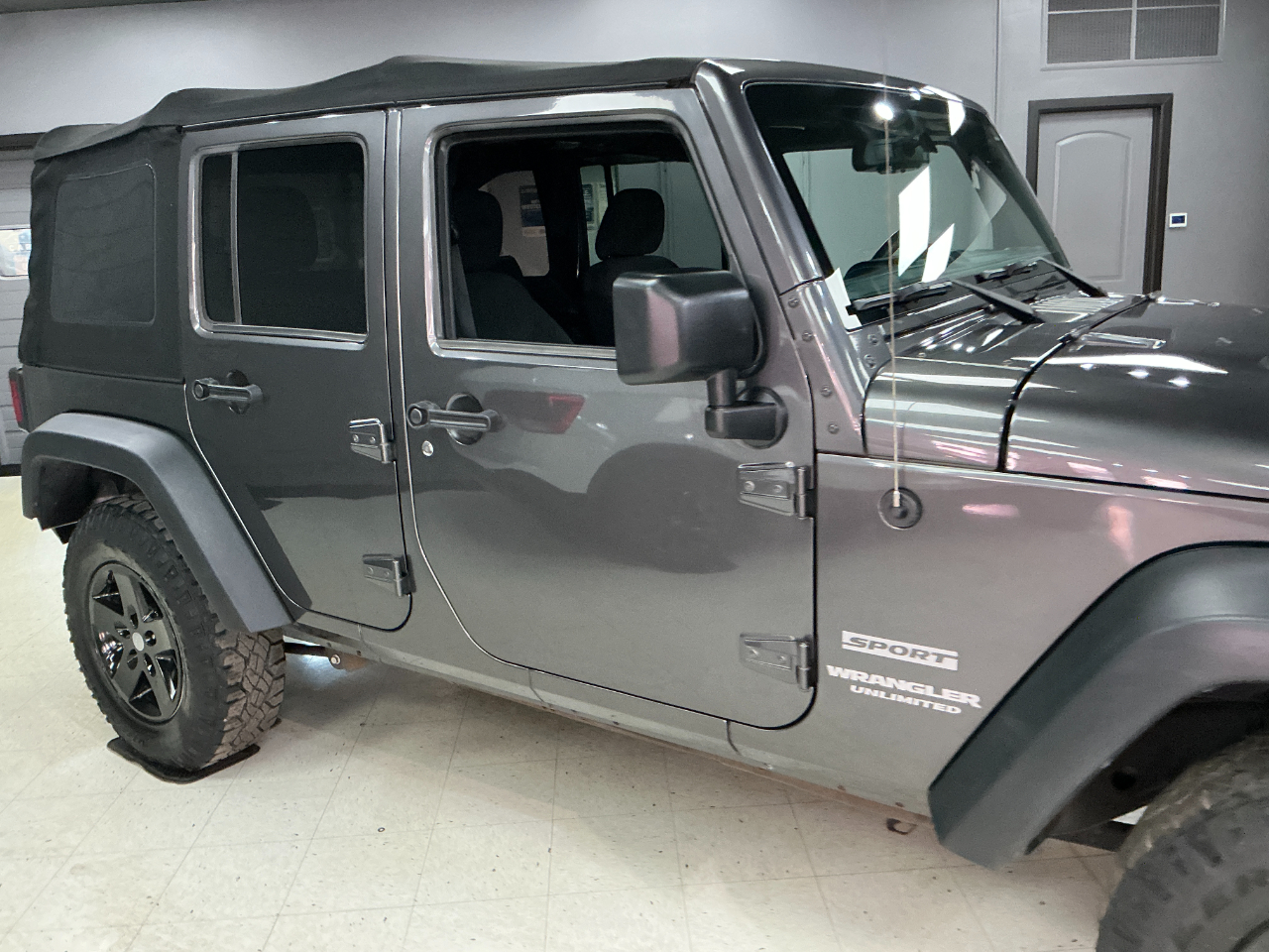 Jeep Wrangler Unlimited Sport 4x4 2017