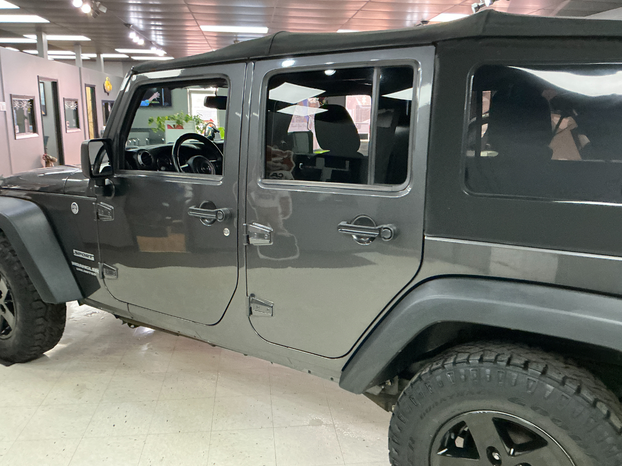 Jeep Wrangler Unlimited Sport 4x4 2017