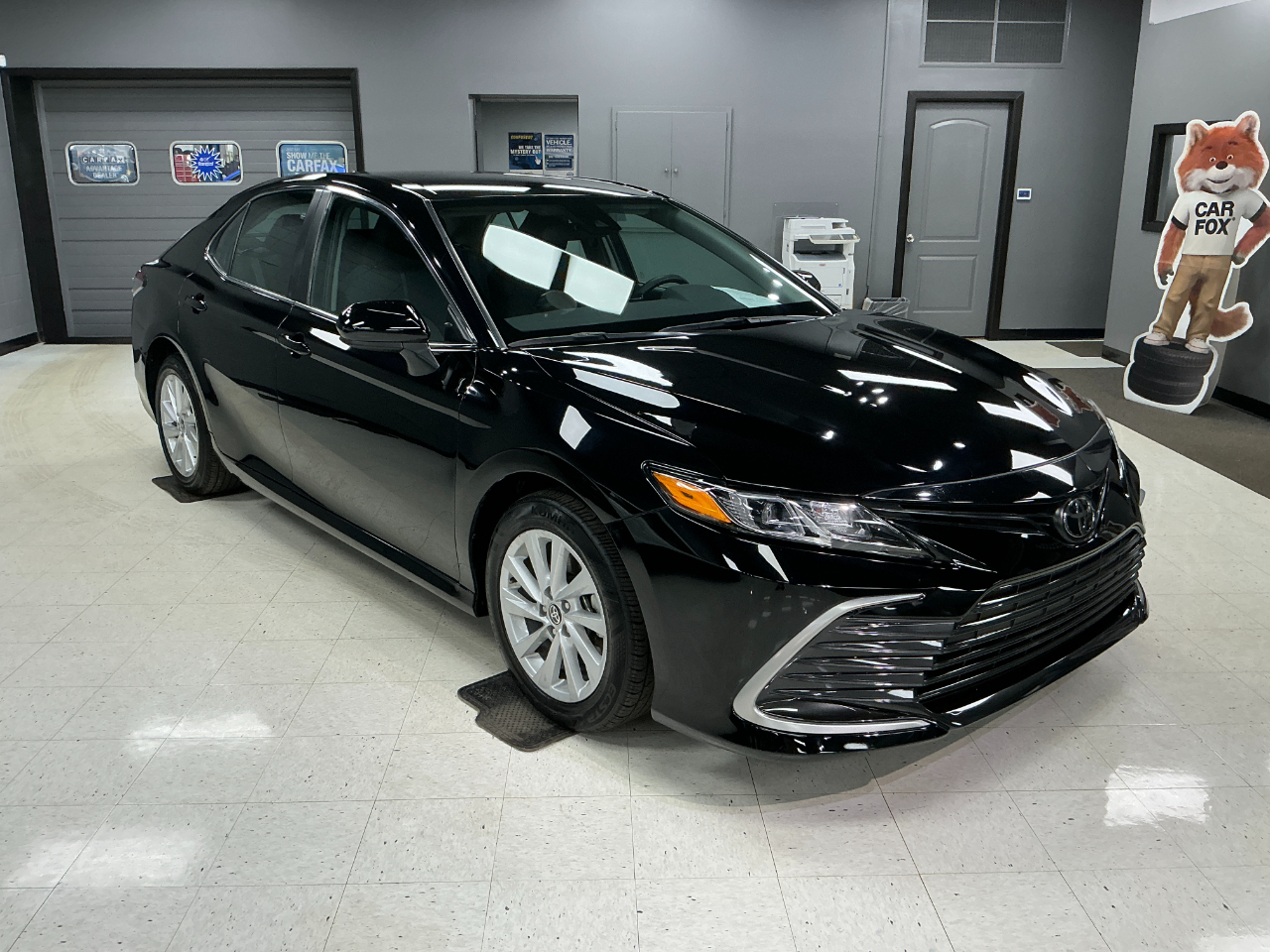 Toyota Camry LE Auto (Natl) 2024