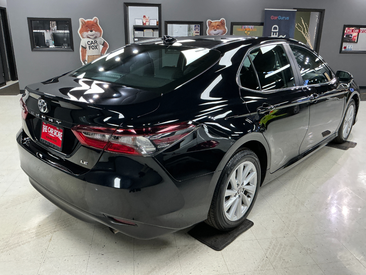 Toyota Camry LE Auto (Natl) 2024