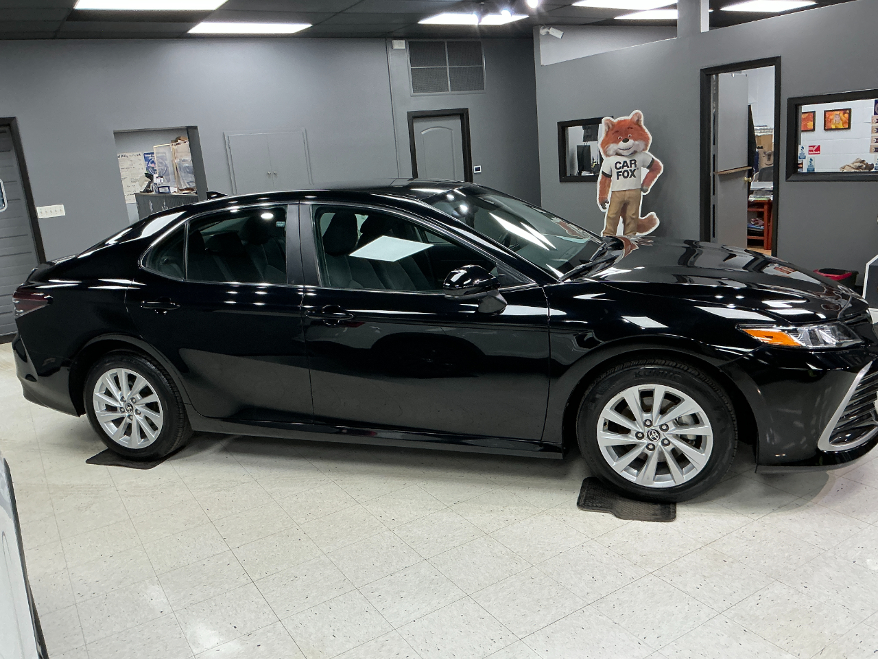 Toyota Camry LE Auto (Natl) 2024