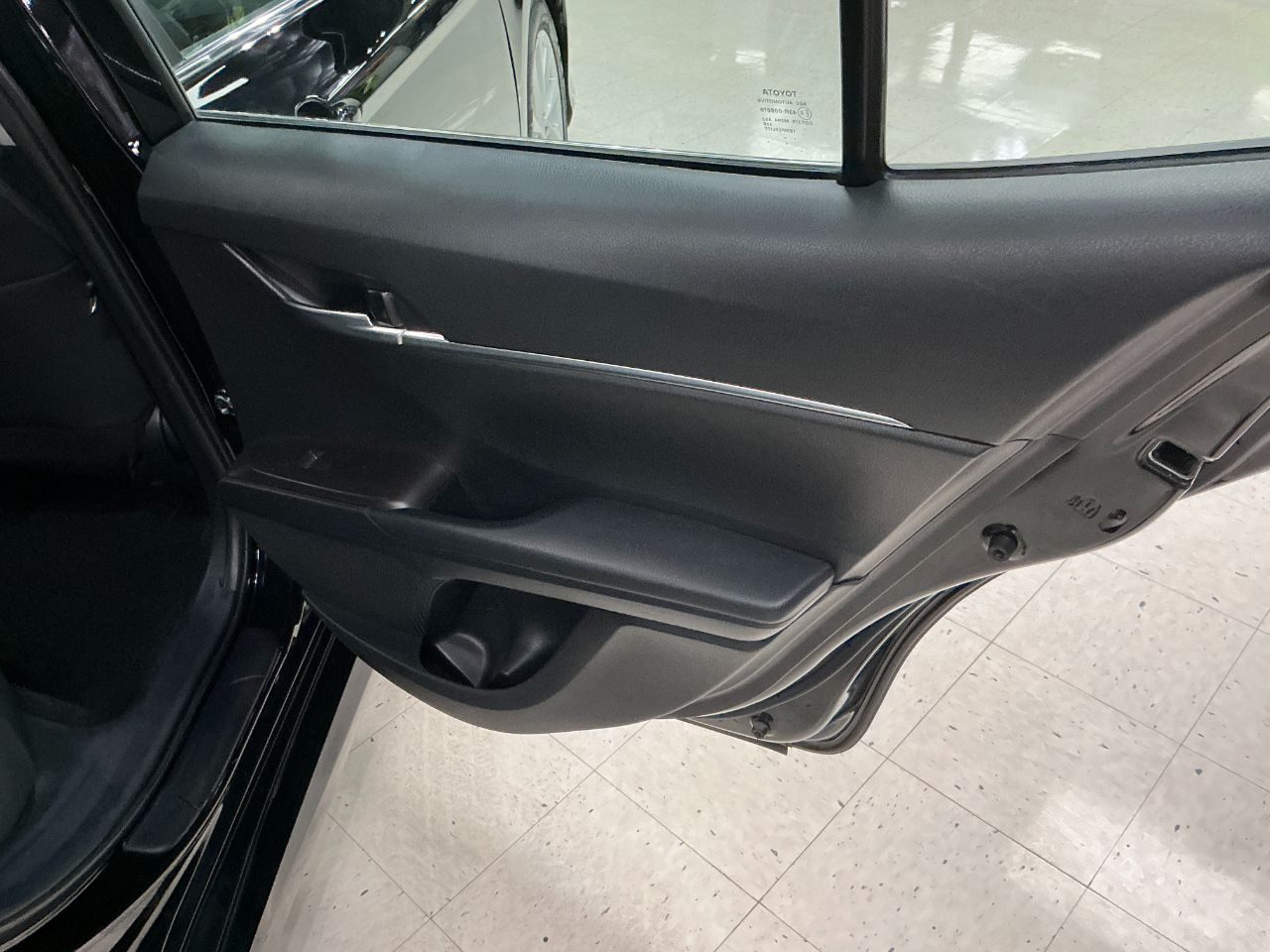 Toyota Camry LE Auto (Natl) 2024