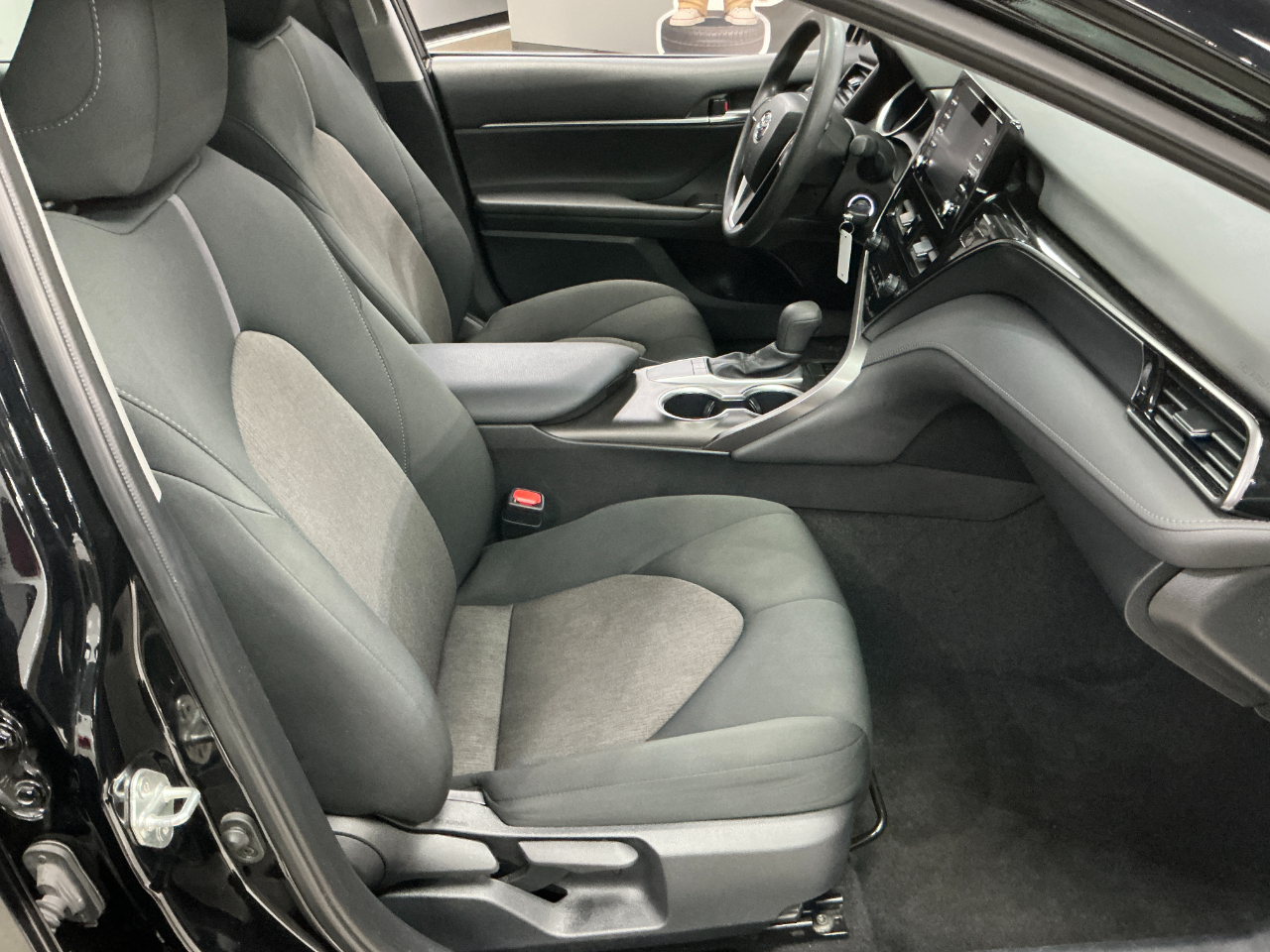 Toyota Camry LE Auto (Natl) 2024