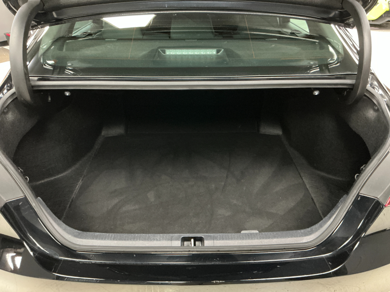 Toyota Camry LE Auto (Natl) 2024