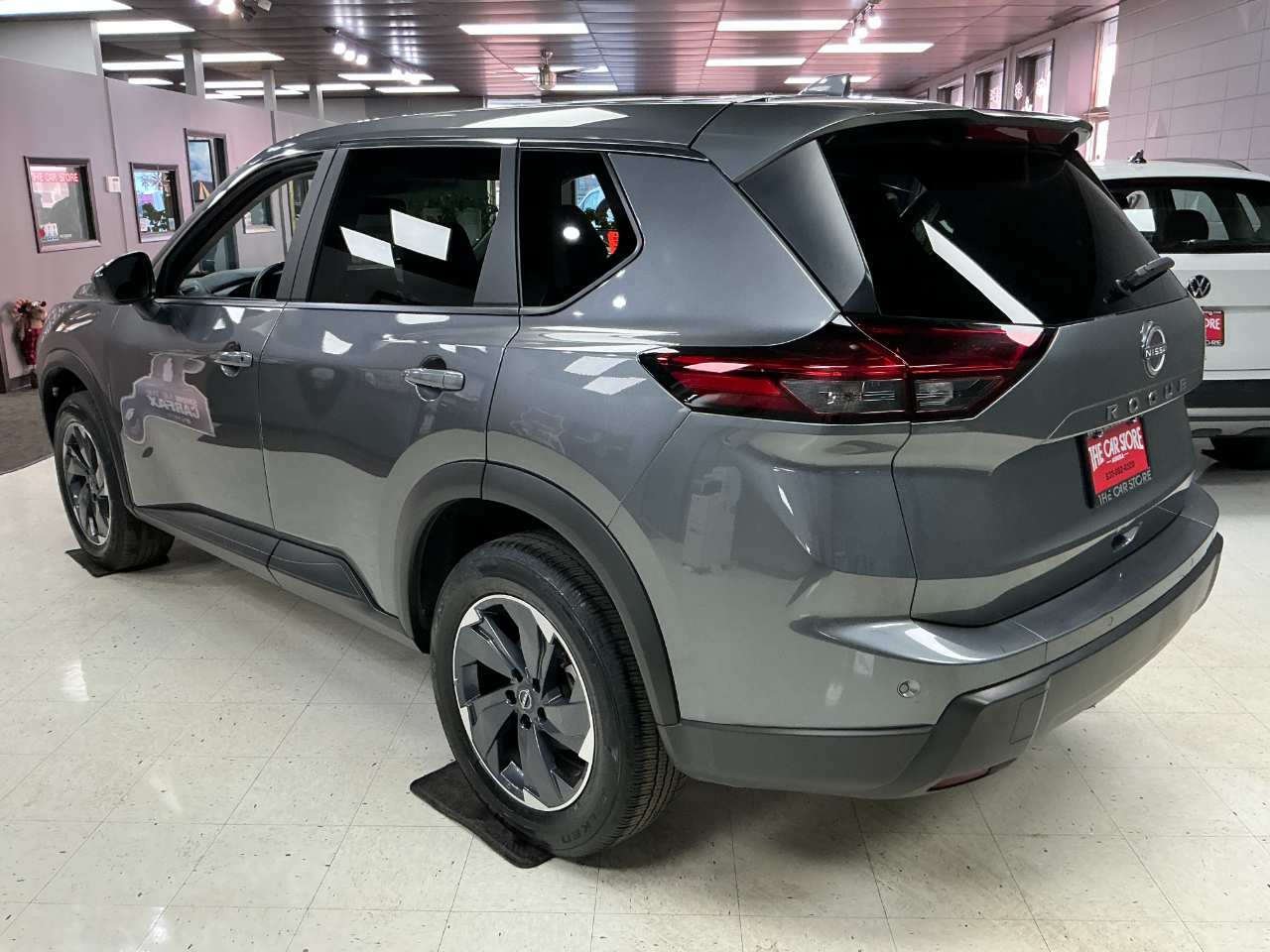 Nissan Rogue FWD SV 2025