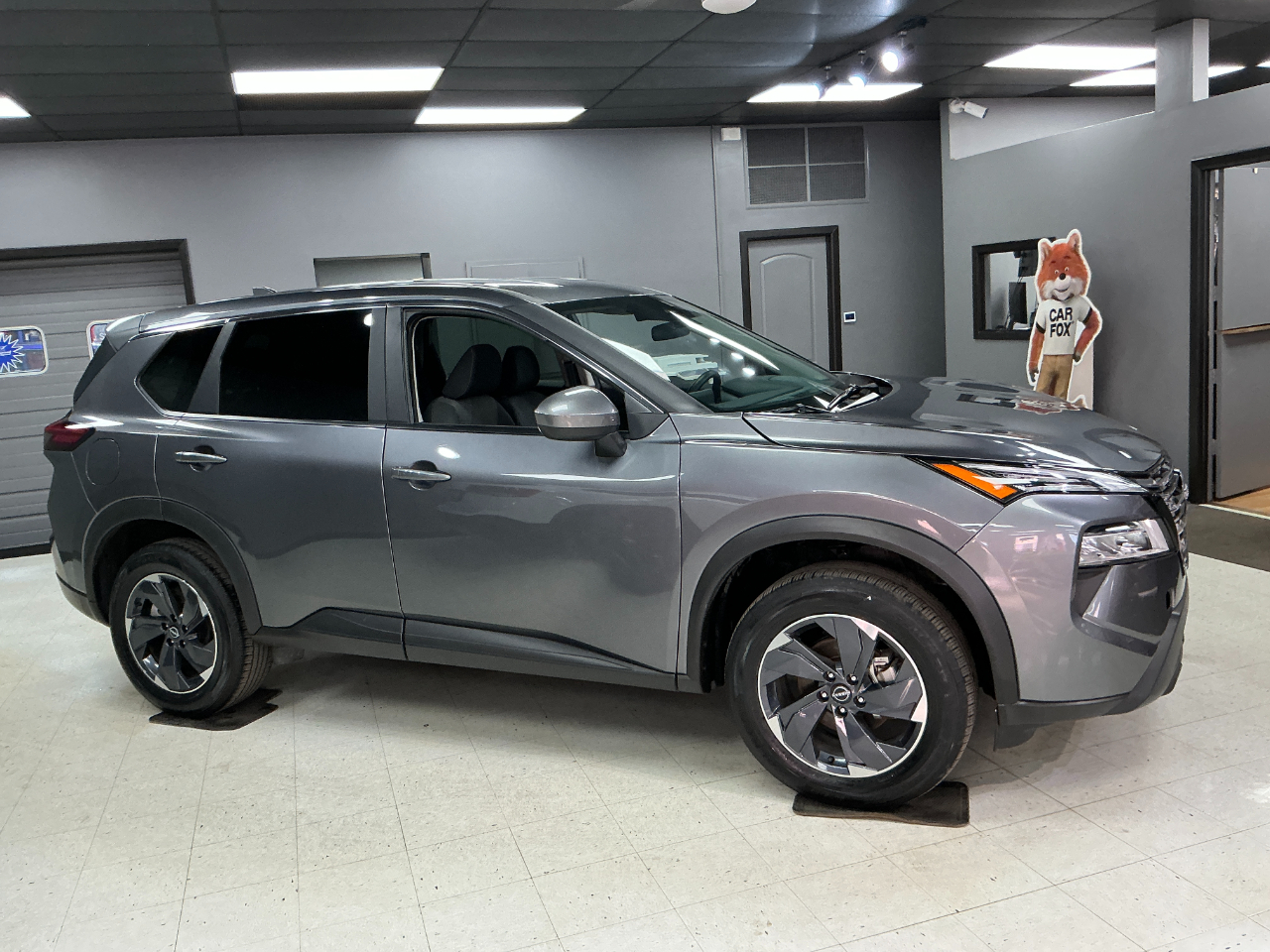 Nissan Rogue FWD SV 2025