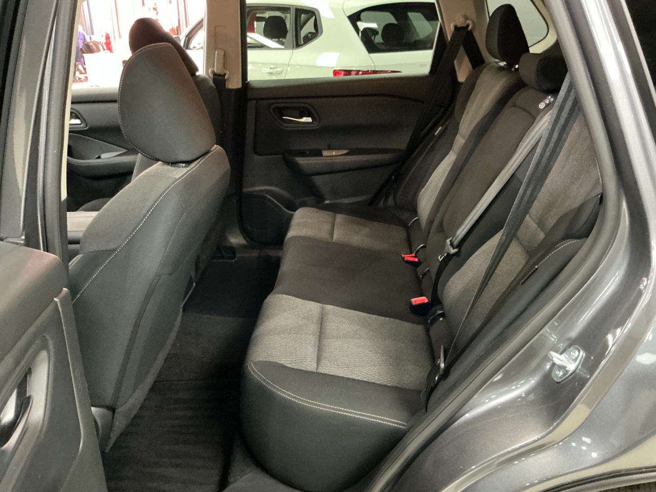 Nissan Rogue FWD SV 2025