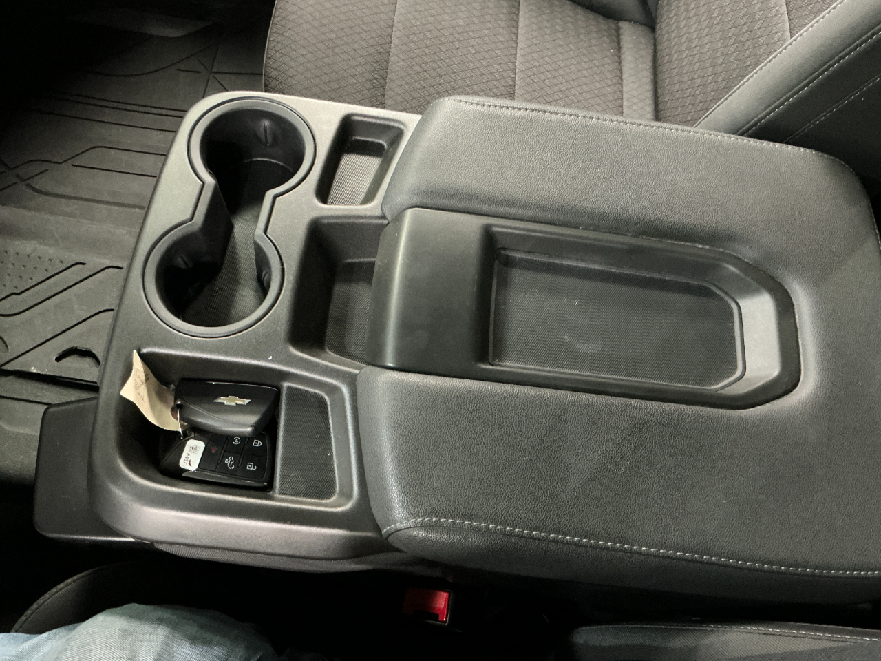 Chevrolet Silverado 1500 4WD Crew Cab 147" LT w/1LT 2023