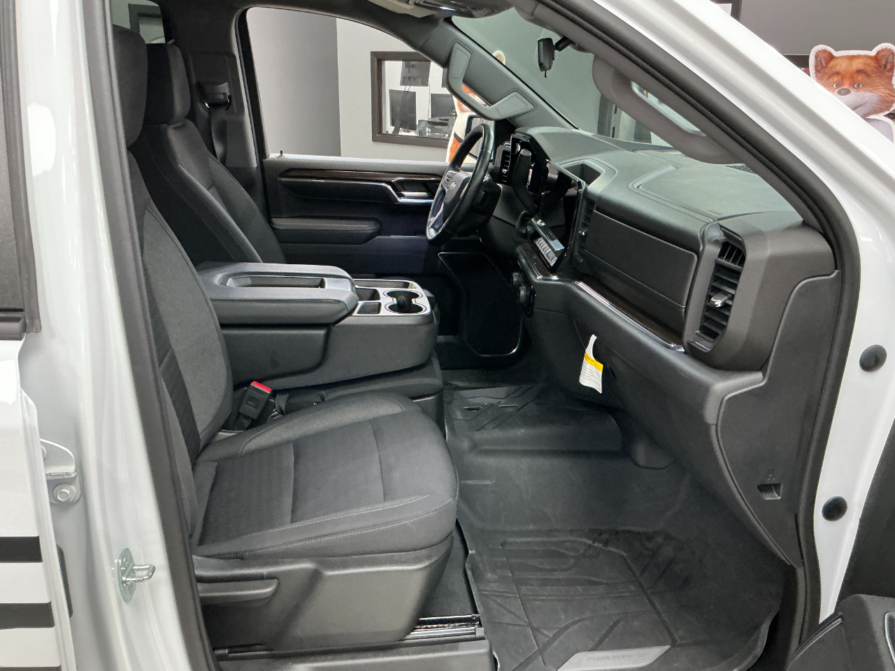 Chevrolet Silverado 1500 4WD Crew Cab 147" LT w/1LT 2023