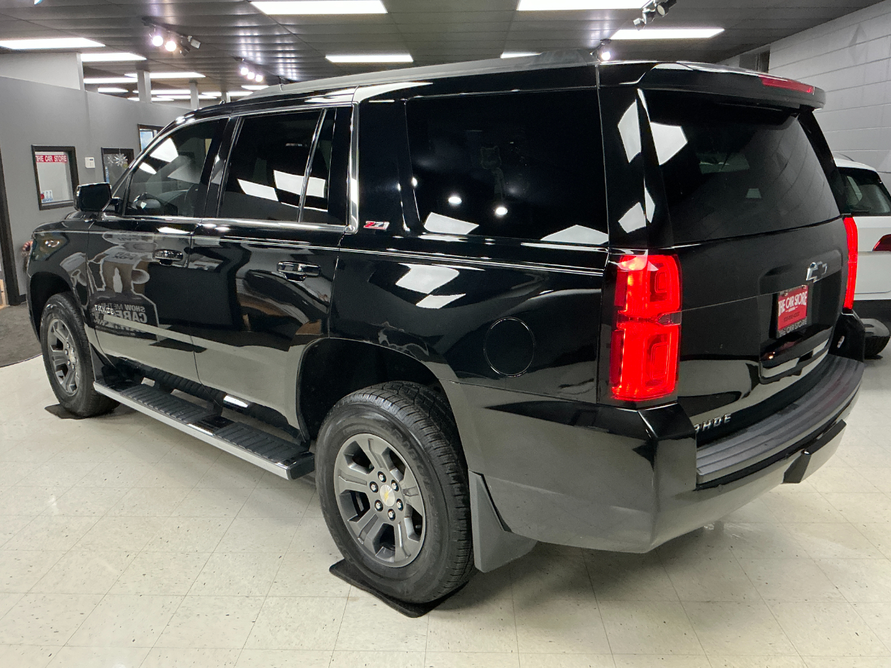 Chevrolet Tahoe 4WD 4dr LT 2015