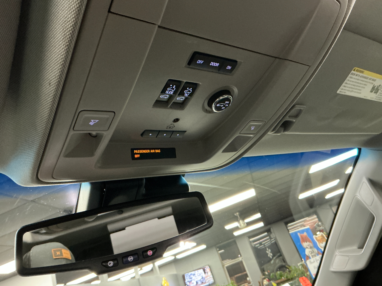 Chevrolet Tahoe 4WD 4dr LT 2015