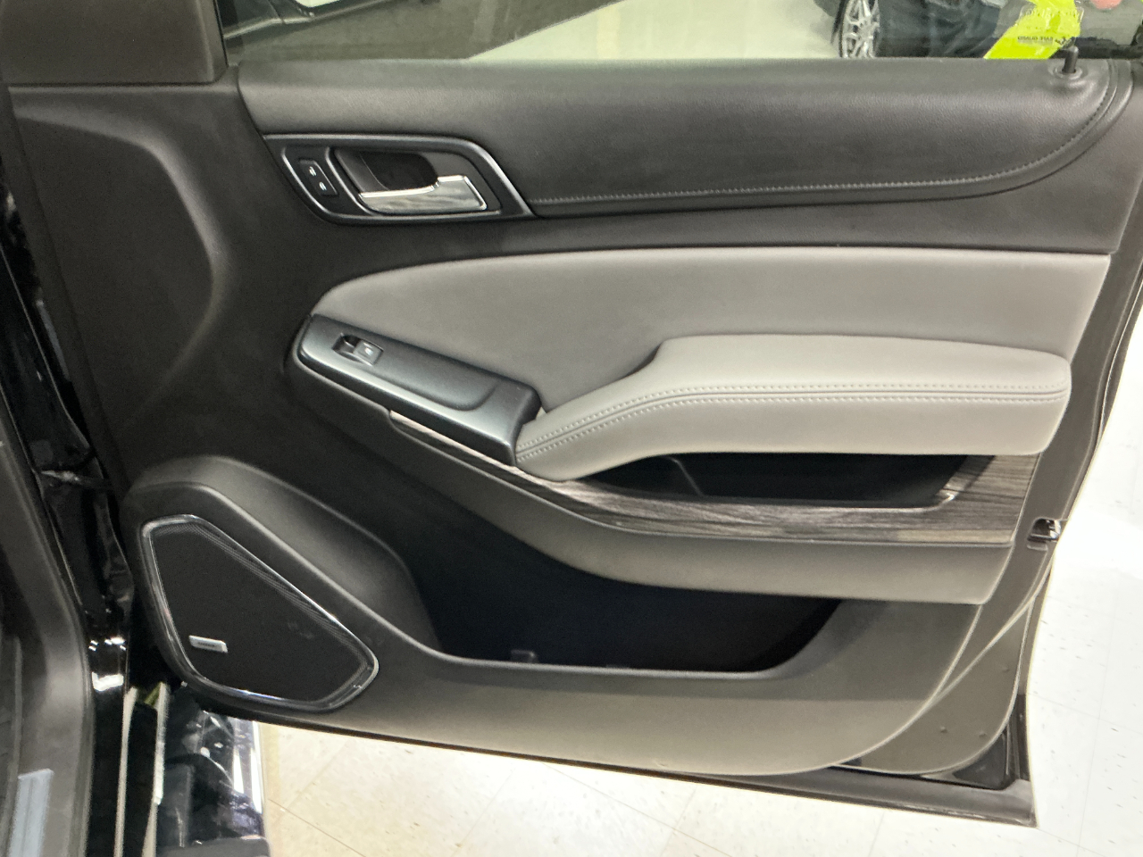 Chevrolet Tahoe 4WD 4dr LT 2015