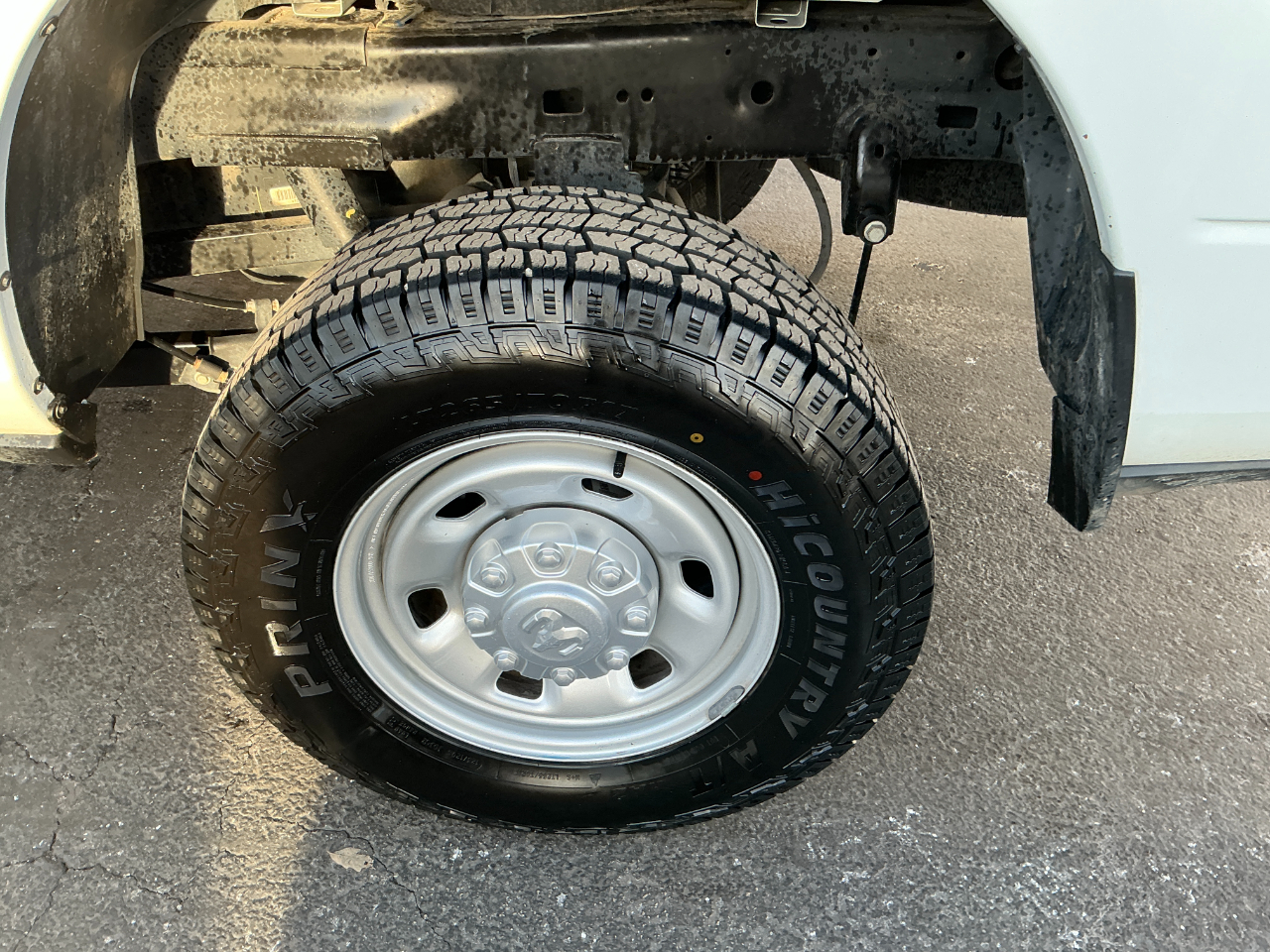 RAM 2500 Tradesman 4x4 Reg Cab 8' Box 2024