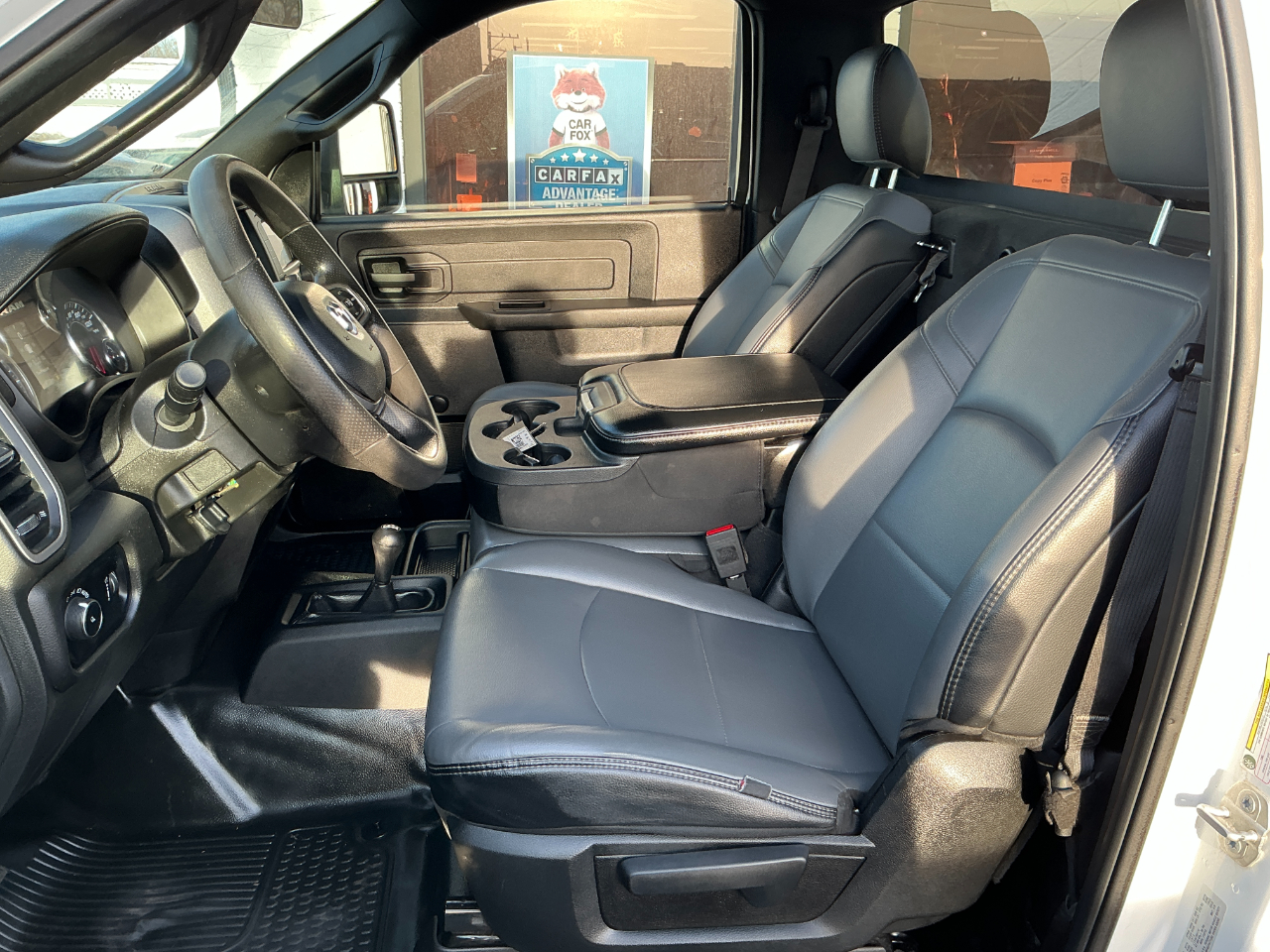 RAM 2500 Tradesman 4x4 Reg Cab 8' Box 2024