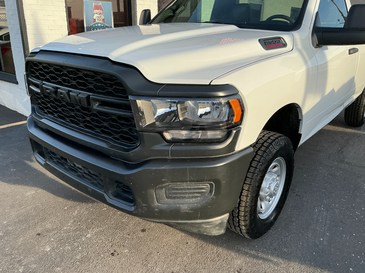 RAM 2500 Tradesman 4x4 Reg Cab 8' Box 2024