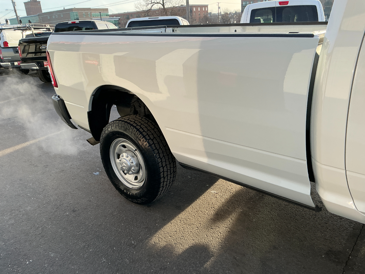 RAM 2500 Tradesman 4x4 Reg Cab 8' Box 2024