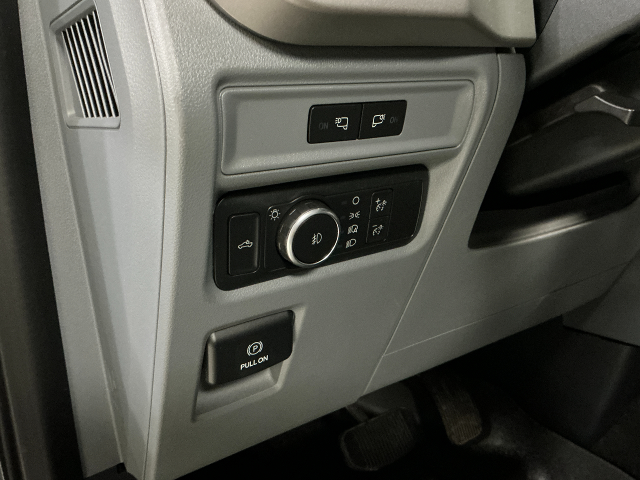 Ford F-150 XLT 4WD SuperCrew 5.5' Box 2021