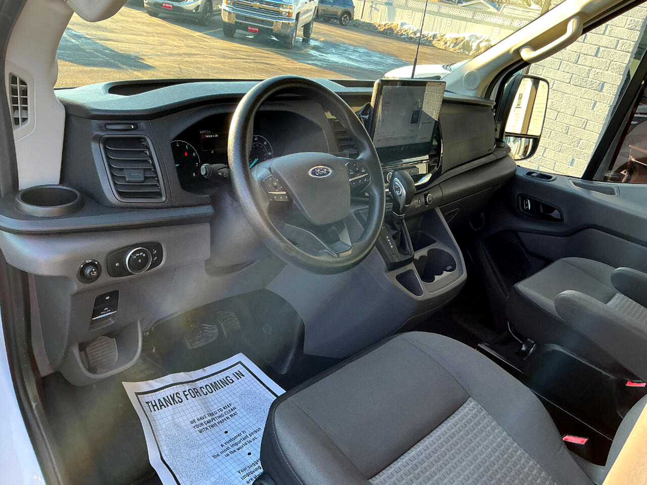 Ford Transit Passenger Wagon T-350 148" Med Roof XLT RWD 2023