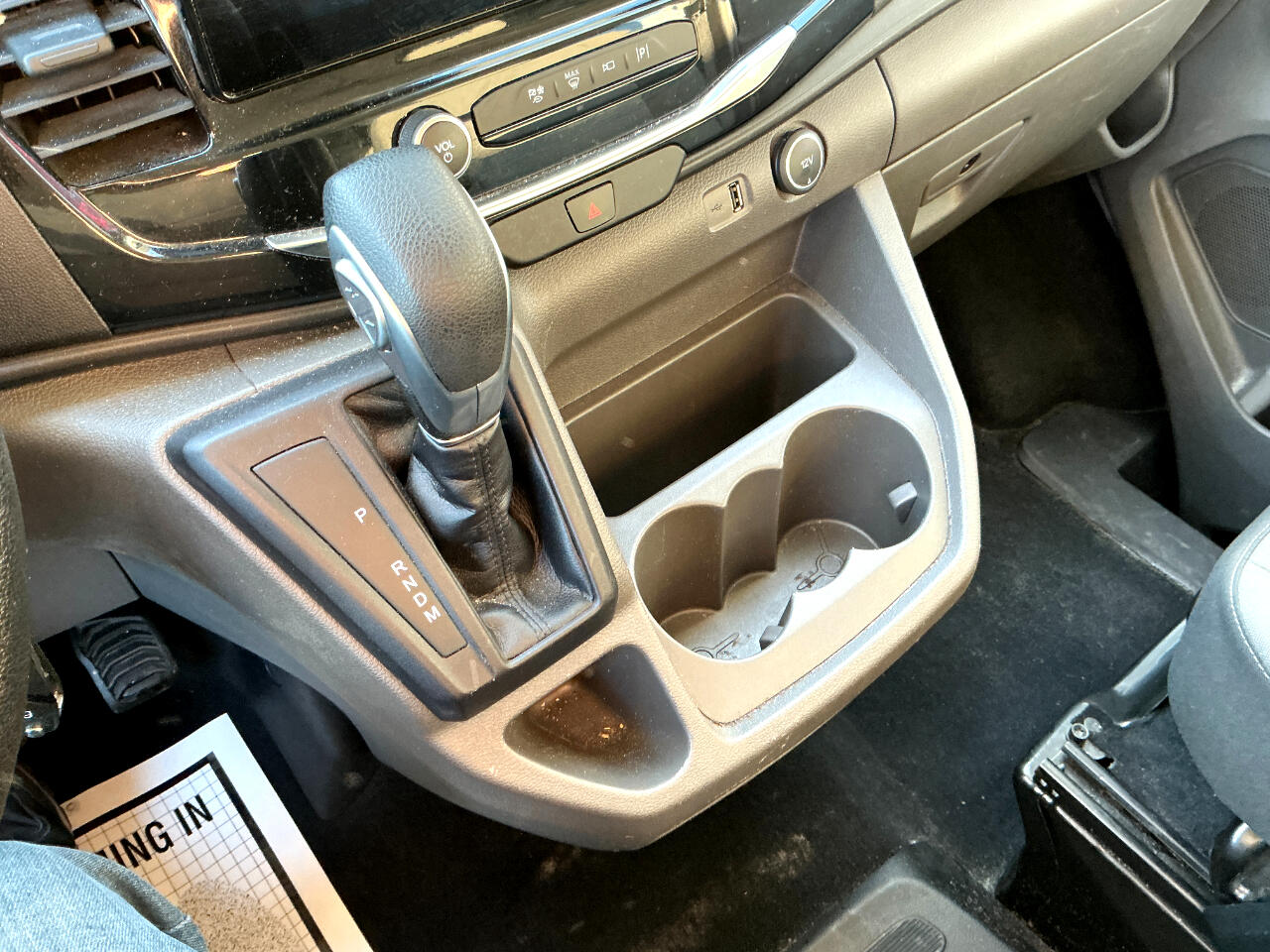 Ford Transit Passenger Wagon T-350 148" Med Roof XLT RWD 2023