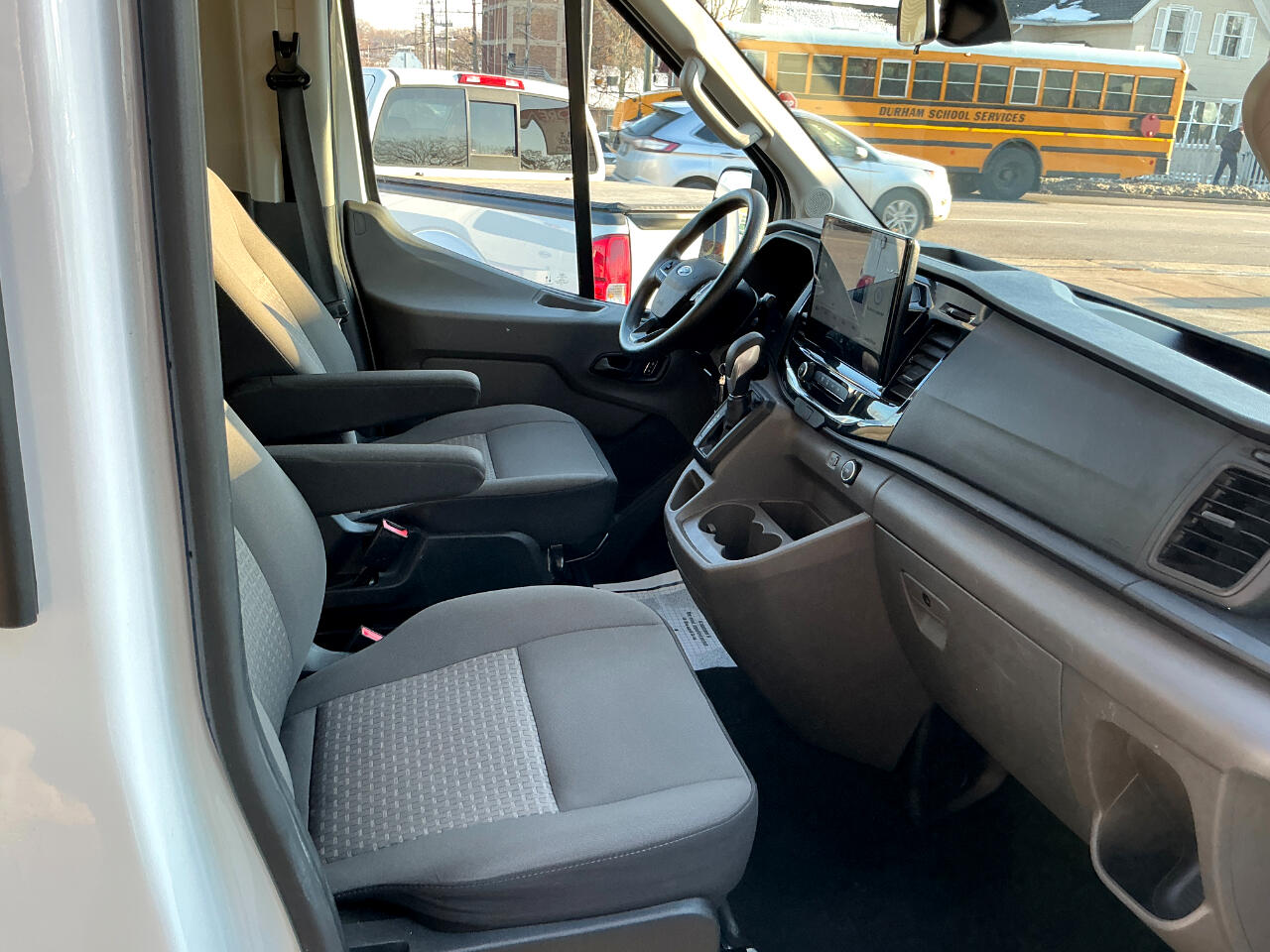 Ford Transit Passenger Wagon T-350 148" Med Roof XLT RWD 2023