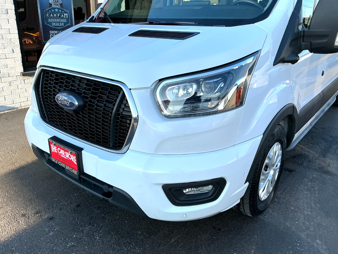 Ford Transit Passenger Wagon T-350 148" Med Roof XLT RWD 2023