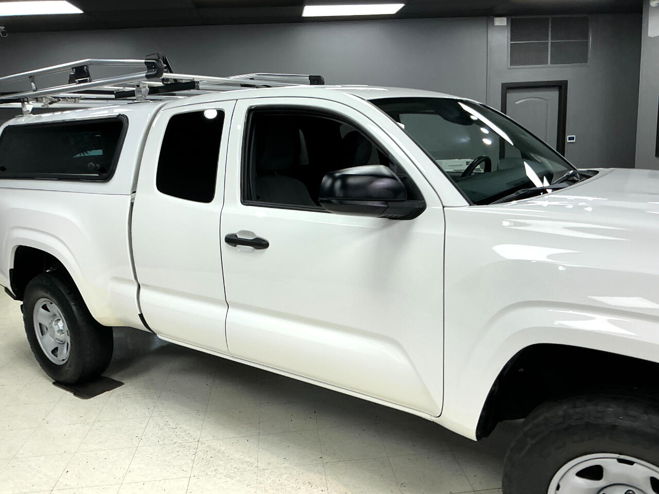 Toyota Tacoma 2WD SR Access Cab 6' Bed I4 AT (Natl) 2021