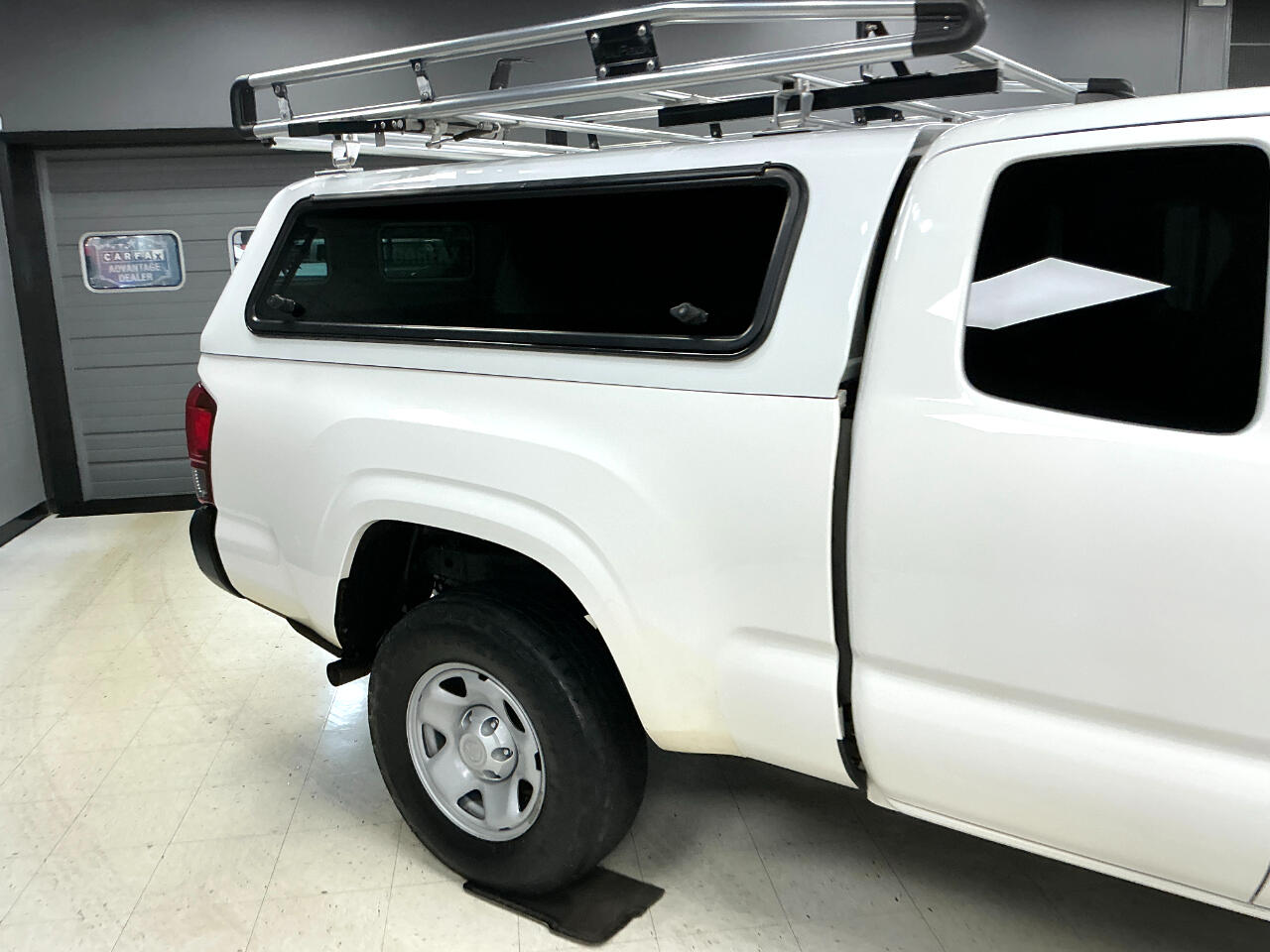 Toyota Tacoma 2WD SR Access Cab 6' Bed I4 AT (Natl) 2021