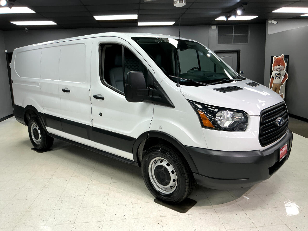 Ford Transit Van T-250 130" Low Rf 9000 GVWR Swing-Out RH Dr 2019