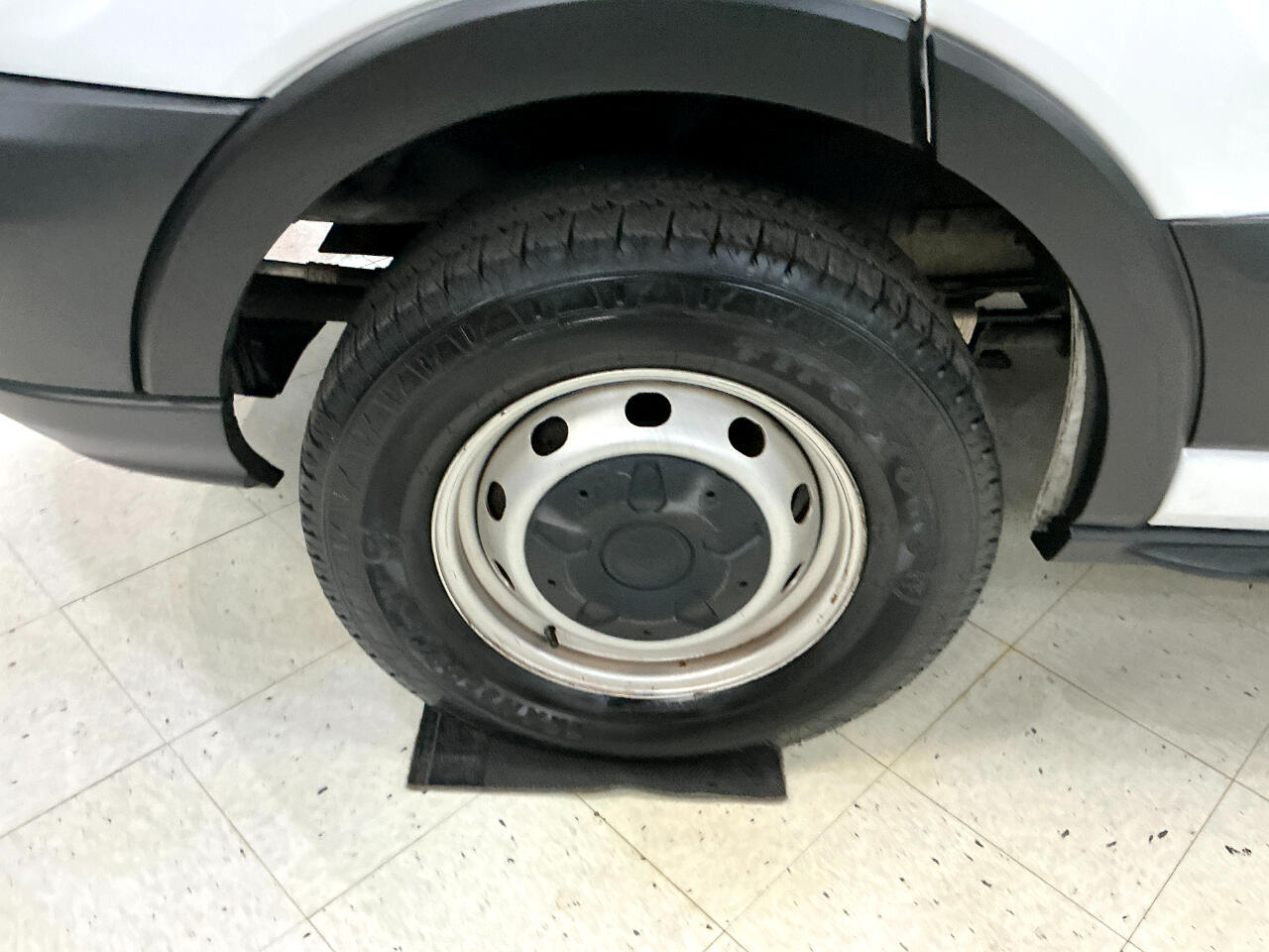 Ford Transit Van T-250 130" Low Rf 9000 GVWR Swing-Out RH Dr 2019