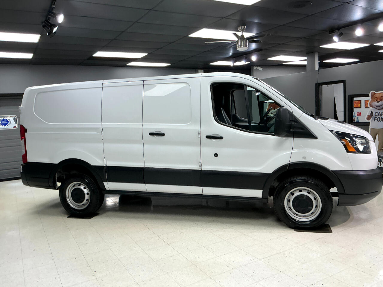 Ford Transit Van T-250 130" Low Rf 9000 GVWR Swing-Out RH Dr 2019