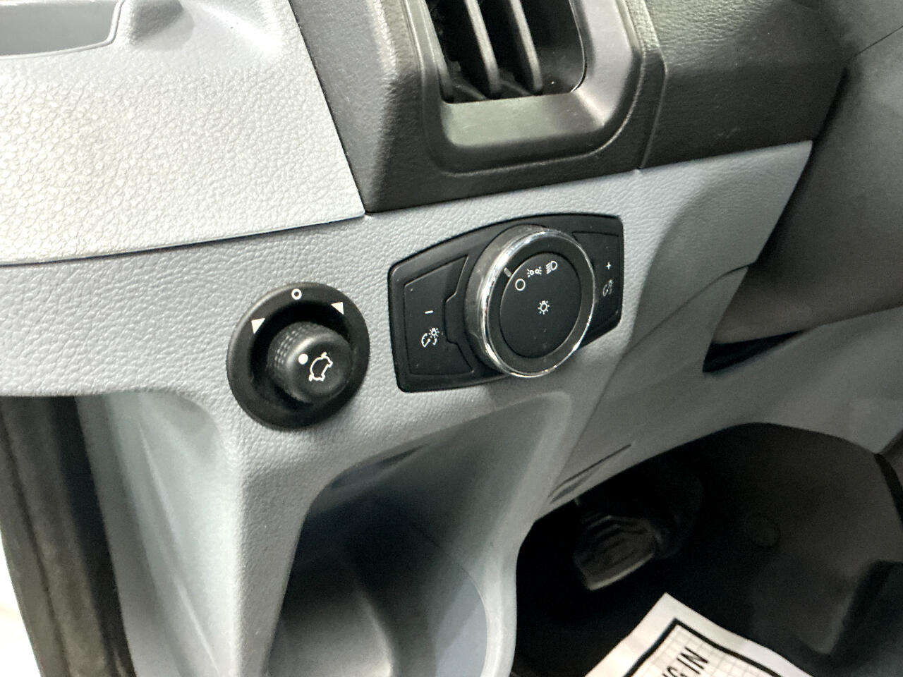 Ford Transit Van T-250 130" Low Rf 9000 GVWR Swing-Out RH Dr 2019