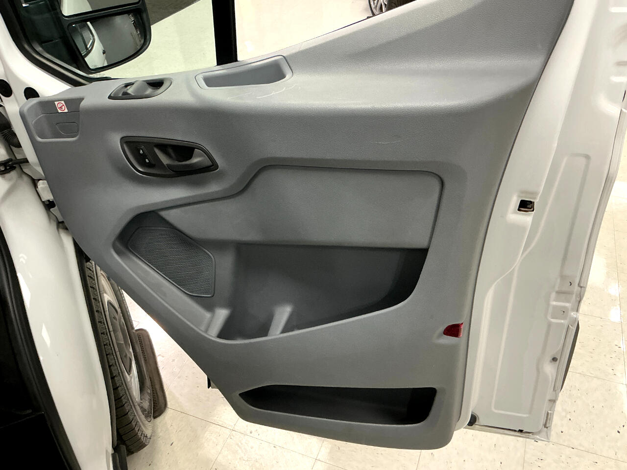 Ford Transit Van T-250 130" Low Rf 9000 GVWR Swing-Out RH Dr 2019