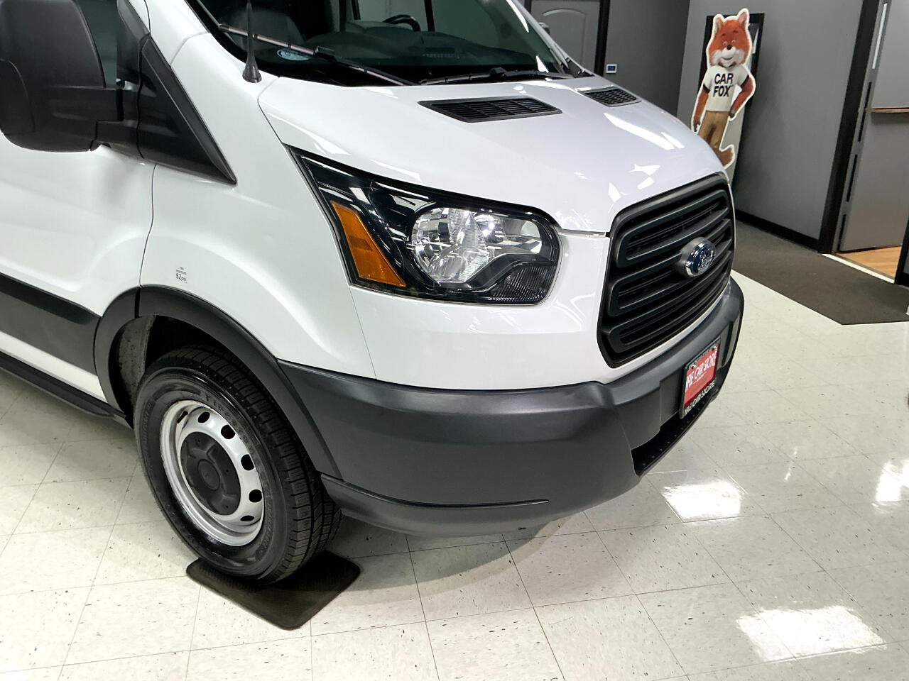 Ford Transit Van T-250 130" Low Rf 9000 GVWR Swing-Out RH Dr 2019