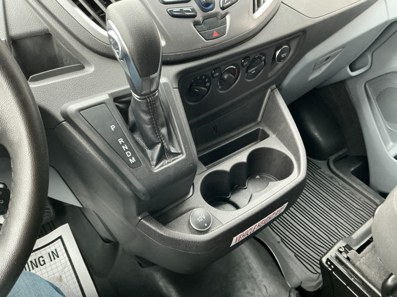 Ford Transit Passenger Wagon T-150 130" Med Roof XLT Sliding RH Dr 2019