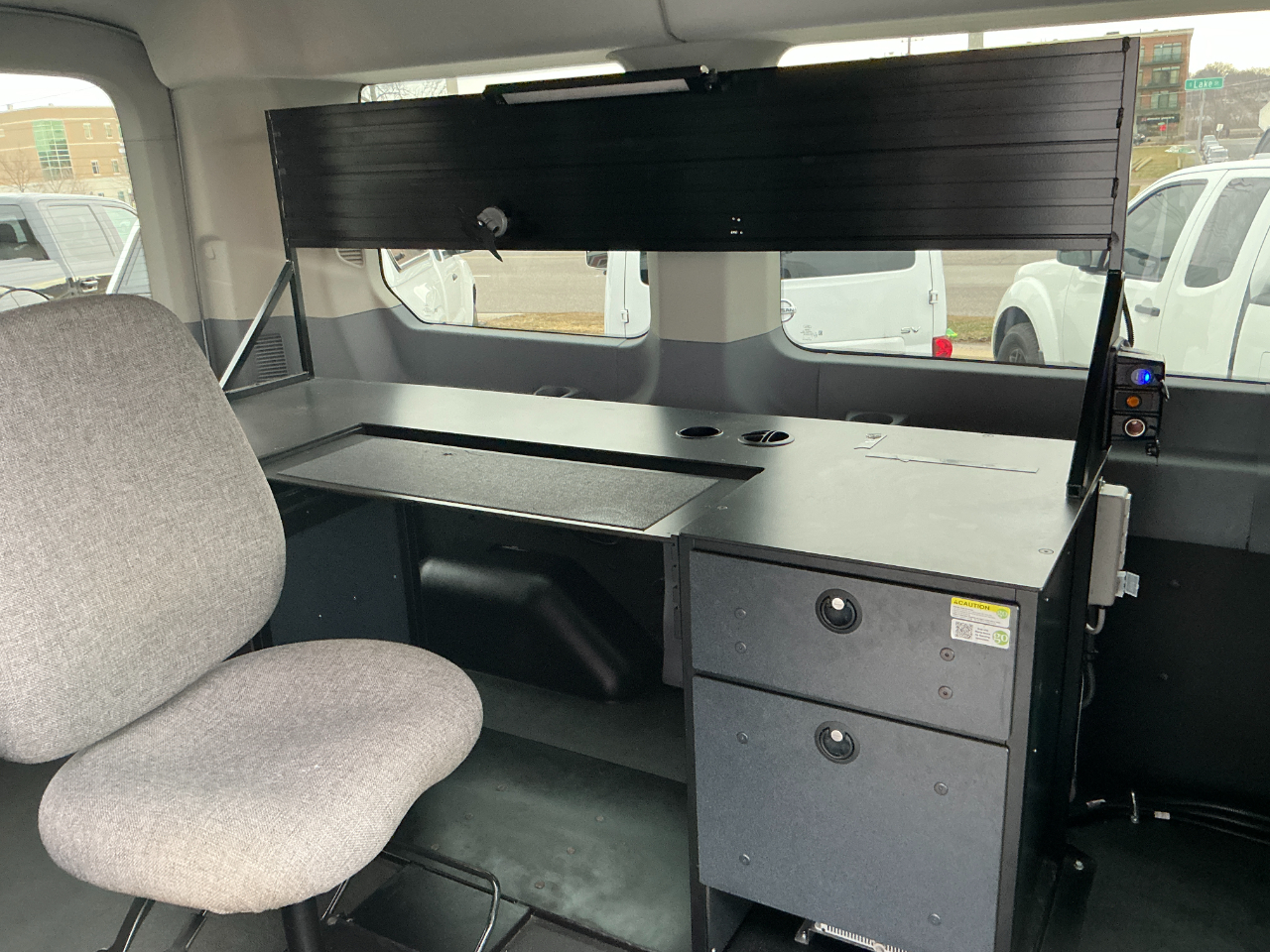 Ford Transit Passenger Wagon T-150 130" Med Roof XLT Sliding RH Dr 2019