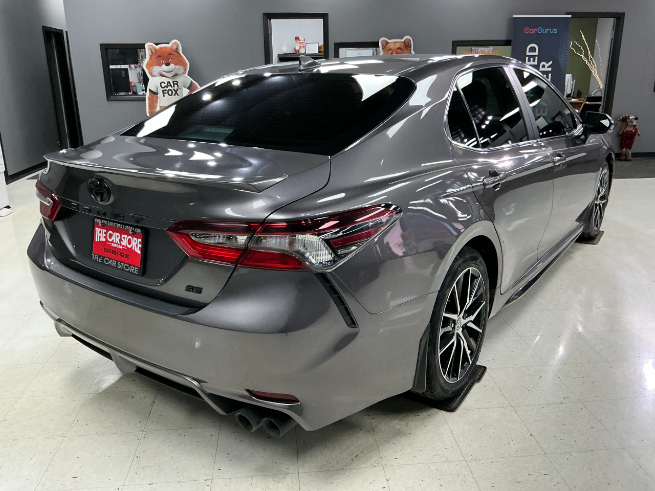 Toyota Camry SE Auto (Natl) 2024
