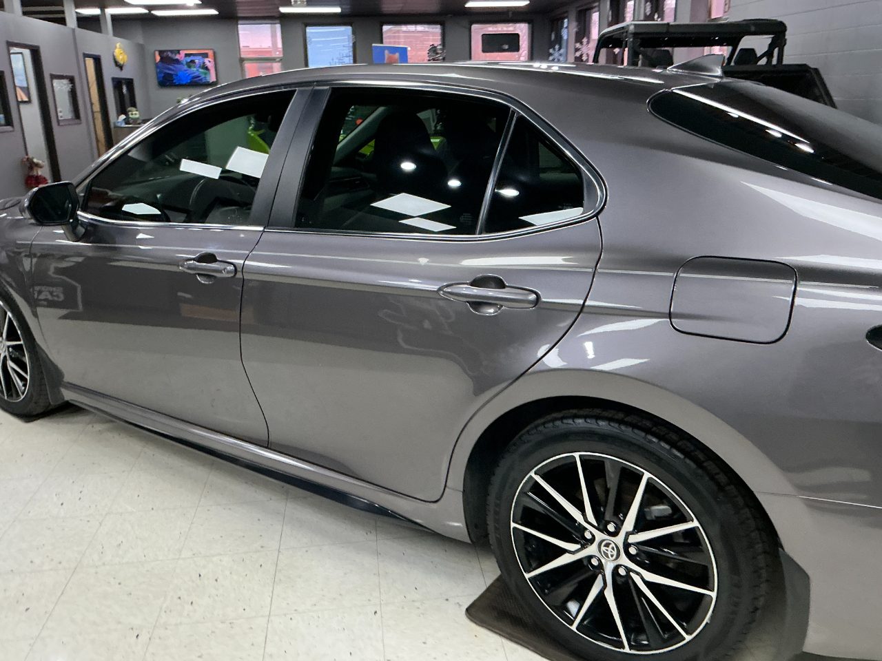 Toyota Camry SE Auto (Natl) 2024