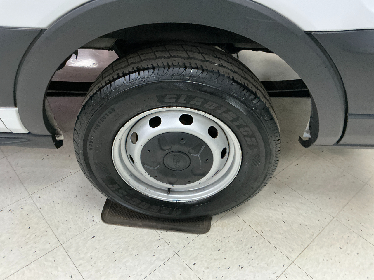 Ford Transit Cargo Van T-150 130" Low Rf 8670 GVWR RWD 2020