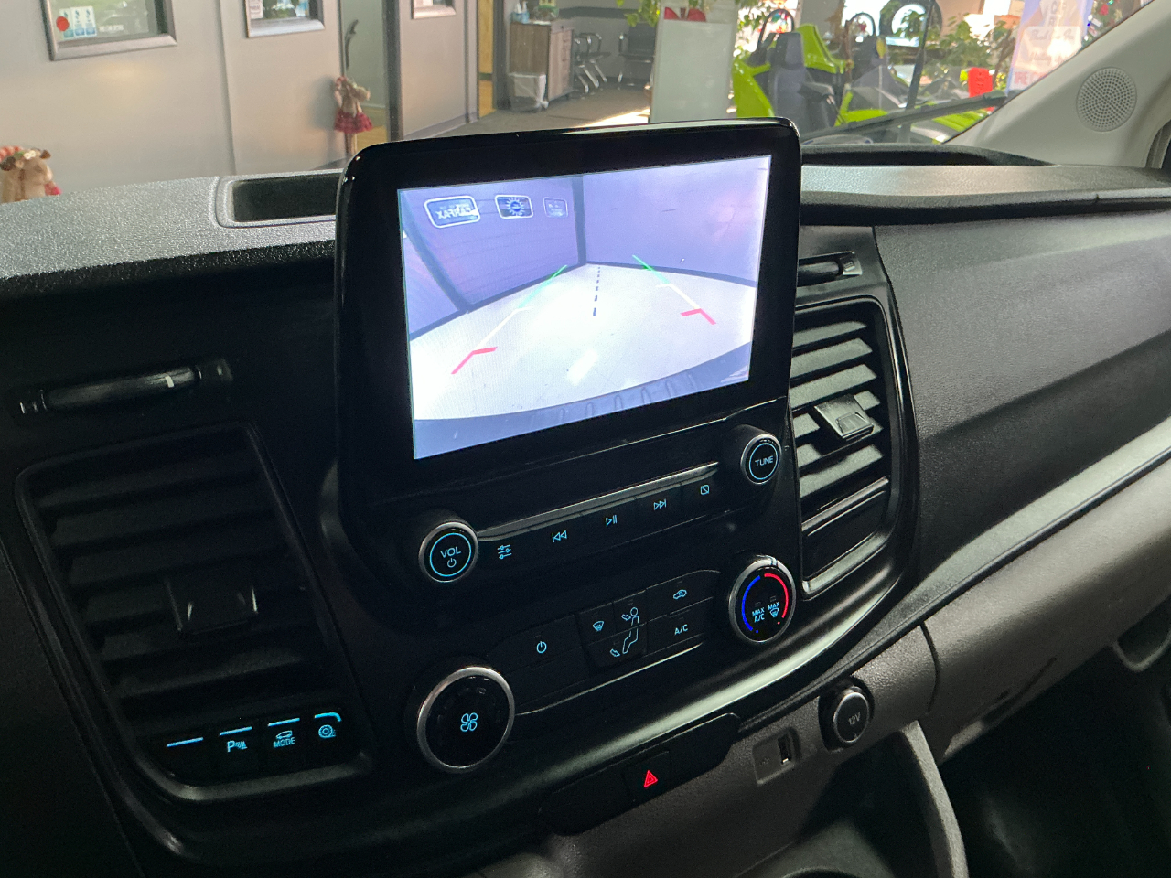 Ford Transit Cargo Van T-150 130" Low Rf 8670 GVWR RWD 2020