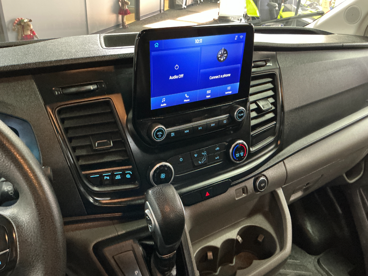 Ford Transit Cargo Van T-150 130" Low Rf 8670 GVWR RWD 2020