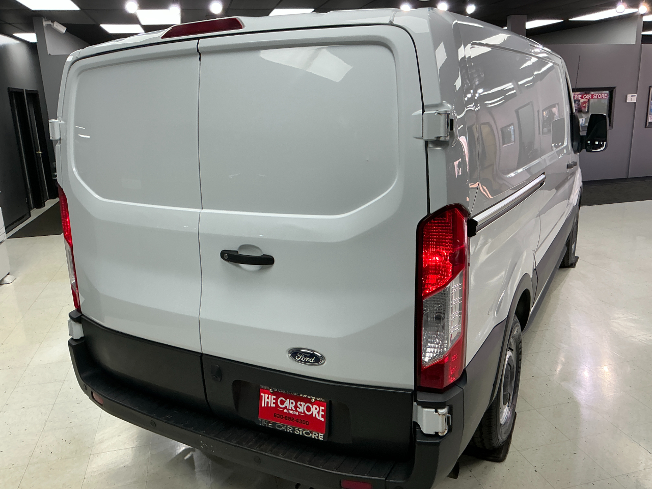 Ford Transit Cargo Van T-150 130" Low Rf 8670 GVWR RWD 2020