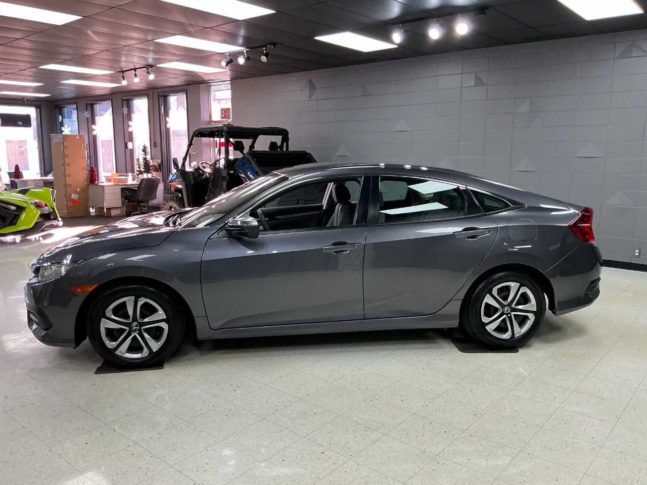 Honda Civic Sedan 4dr CVT LX 2016