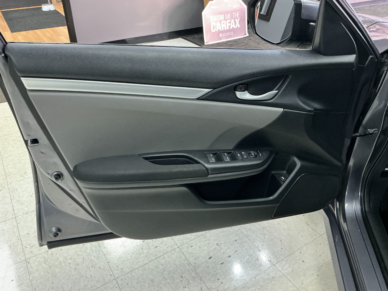 Honda Civic Sedan 4dr CVT LX 2016