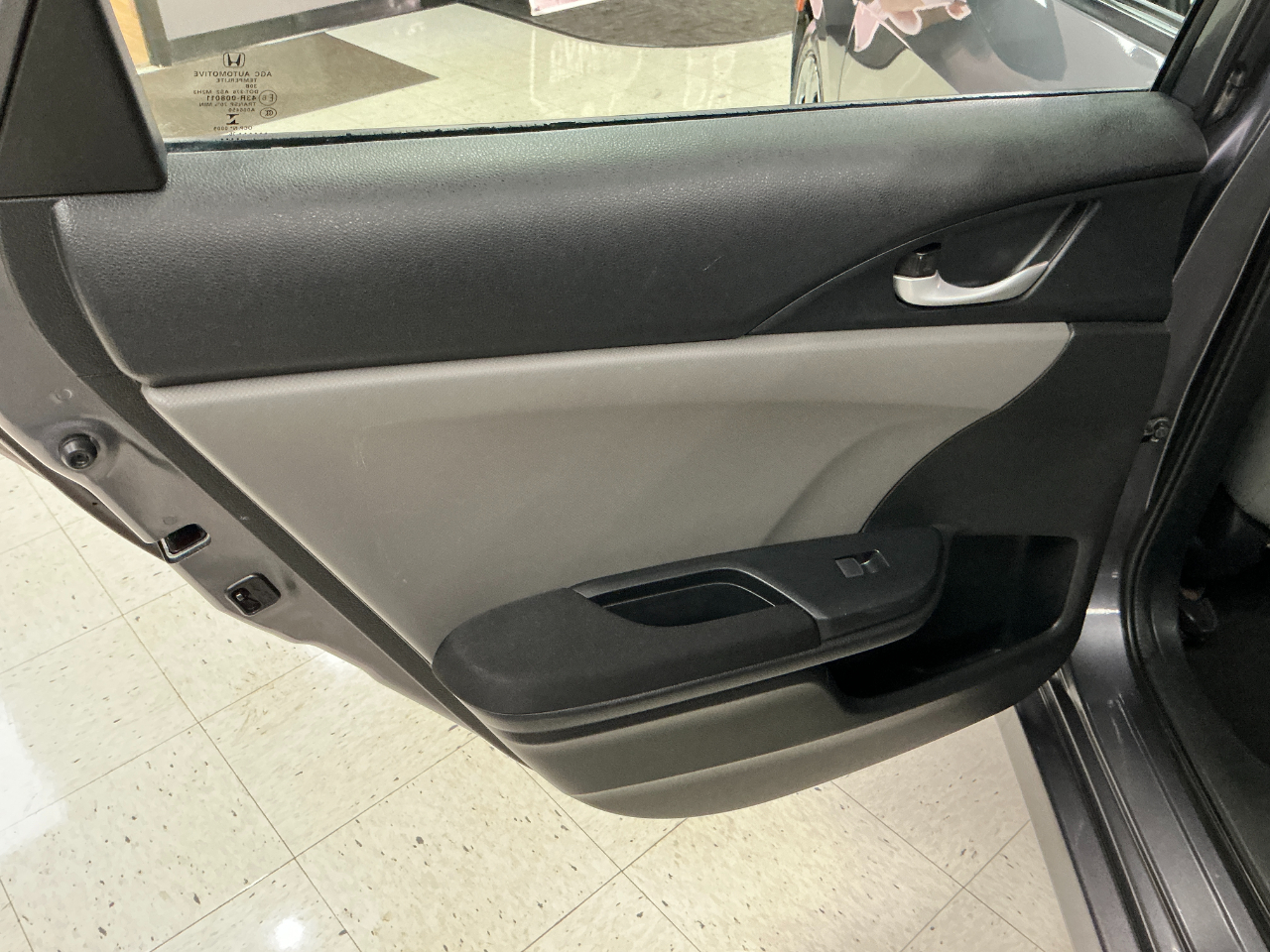 Honda Civic Sedan 4dr CVT LX 2016