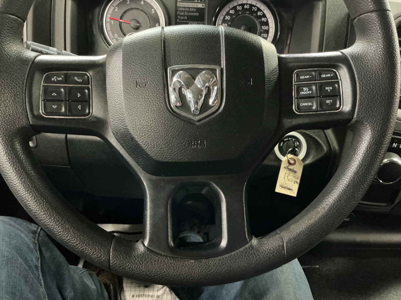 RAM 1500 Classic Tradesman 4x2 Quad Cab 6'4" Box 2022