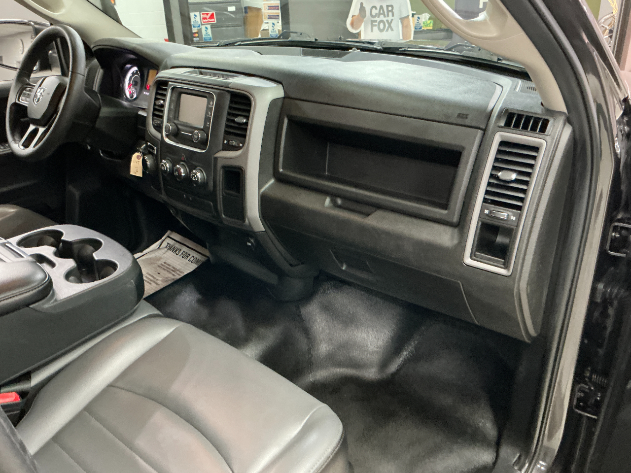 RAM 1500 Classic Tradesman 4x2 Quad Cab 6'4" Box 2022