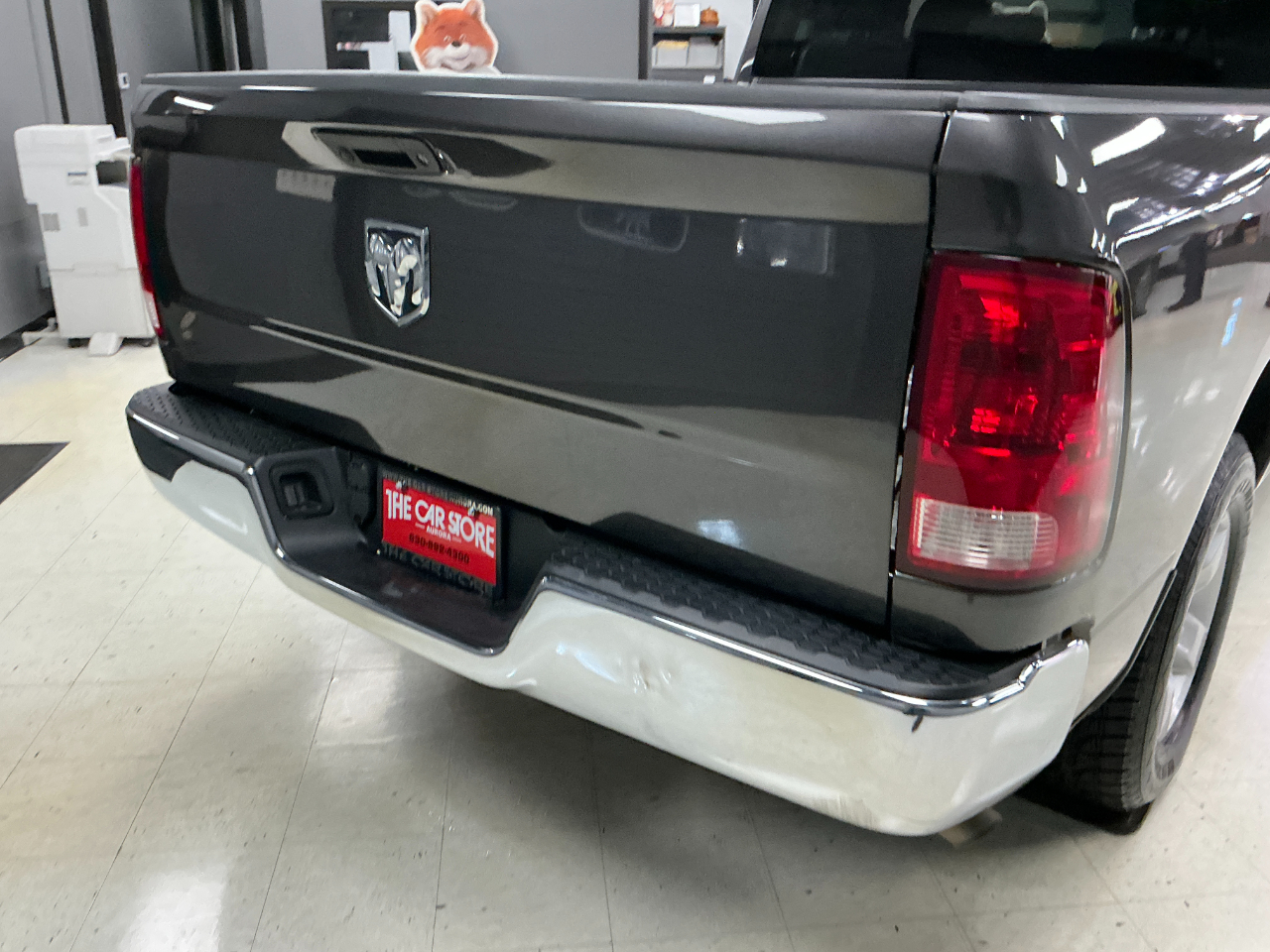 RAM 1500 Classic Tradesman 4x2 Quad Cab 6'4" Box 2022