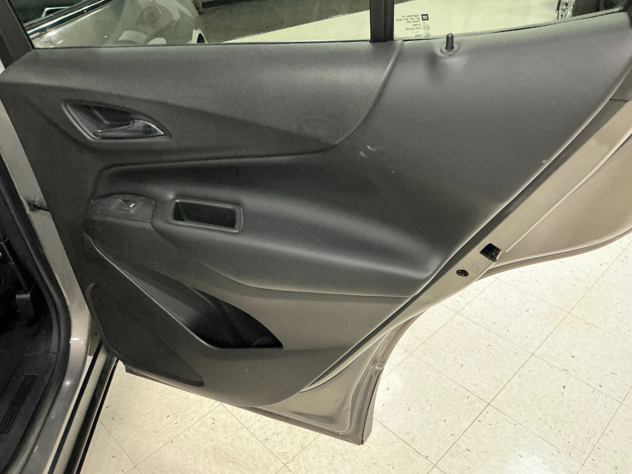 Chevrolet Equinox FWD 4dr LT w/1LT 2018